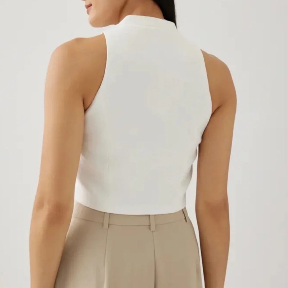 Love, Bonito Merlin Tweed Crop Vest in White SZ XS US 2 NWT - Picture 3 of 7